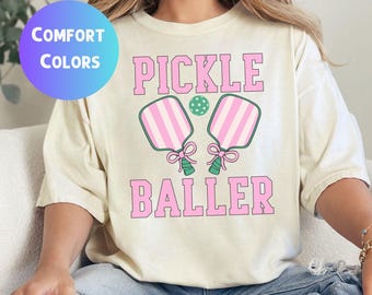 Pickle Baller Comfort Colors T-Shirt, Feminine Coquette Style Graphic Tee, Trendy Pickleball Unisex Shirt, Gift For Pickleball Lovers