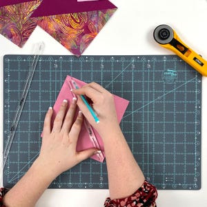 Creative Grids 9in Seam Guide Tool (CGRSMN9)