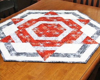 Northern Star Hexagon Table Topper Quilt Pattern by Cindi McCracken for Cut Loose Press