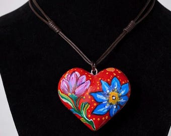 Hand-Painted Copal Heart Necklace – Mexican Boho Amulet