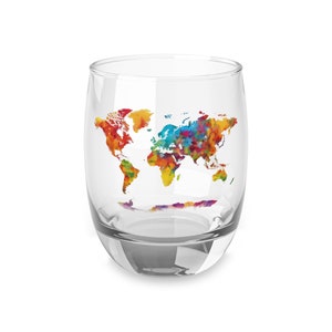 Whiskyglas wereldkaart | Wereldreiziger glas | Paspoortglas | Kaart whiskyglas | Reizigerscadeau | Regenboogkaart | Regenboogbril