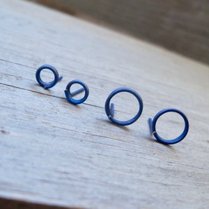 Open Circle Titanium Stud Earrings - Minimalist Stud Earrings - Gift for Daughter