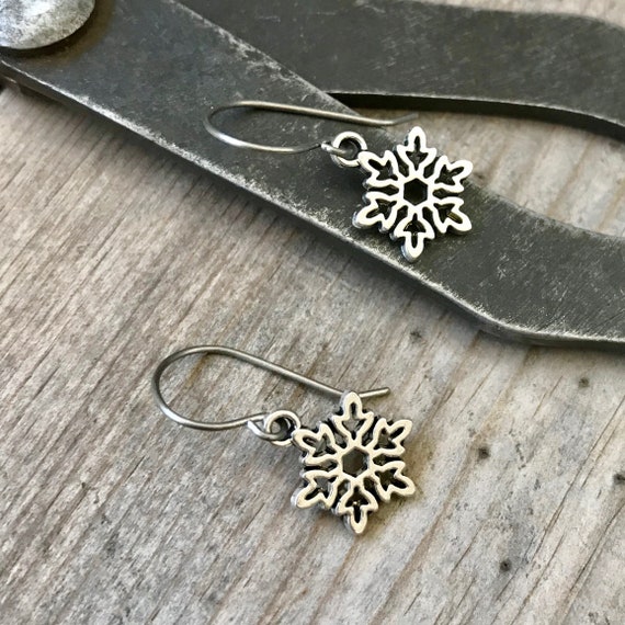 Delicate Snowflake Titanium Earrings for Sensitive Ears