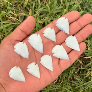 Bulk White Jade Glass Arrowhead Crystal, White Jade Arrowhead In Bulk , Wholesale White Jade Arrowhead, Gemstone Carving, Bulk Crystals.