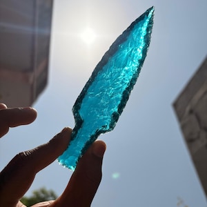 6&#39;&#39;Blue Aqua Obsidian Hunting Glass Knives, Hand Knapped Glass Knife Crystal, Crescent Sword Crystal, Gift For Her, Ritual & Decor.