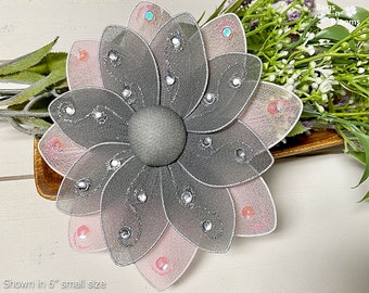 Mesh Flower Decorations Nylon Hanging Flowers Fake Fabric Girls Nursery Room Wall Ceiling Home House Decor Artificial DIY Gray Pink Two-Tone