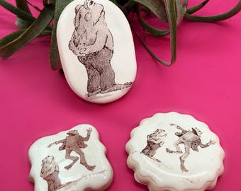 Frog and Toad Magnet -Handmade - Nostalgia - Pottery - Arnold Lobel