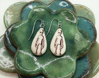 Alien Earrings - Ceramic - Space - Extraterrestrial - UFO - Martian - Illustrated Jewelry - Handmade