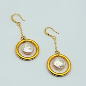 Stacking Pearl Earrings, Sterling Silver Earrings, Dangle Earrings, Freshwater Pearl Earrings, Bridal Earrings, Gift for Her, Pearl Earrings
