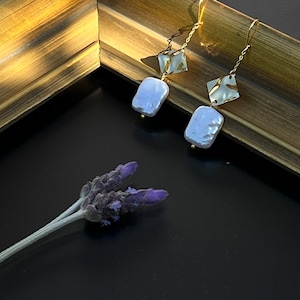 Baroque Pearl Earrings, Sterling Silver earrings, Dangle Earrings, Bridal pearl Earrings, Gift for Her, Pearl Earrings, Friendship gifts