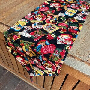 Table Runner for Valentine's Day VINTAGE VALENTINE | Etsy