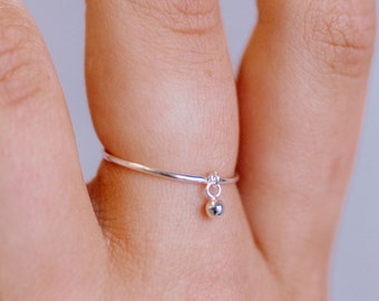 Tiny Bead Fidget Ring, Gold Anxiety Ring, Gold Fidget, Minimal Fidget Ring, Silver Anxiety Ring, Tiny Gold Ring - Tiny Clacker Ring