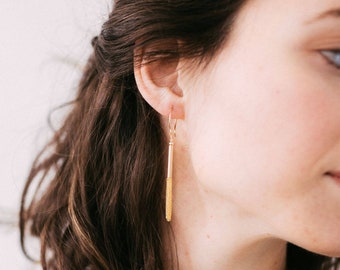 Delicate Chain Fringe Earring, Long Minimal Earring, Long Chain, Earring Modern Earring, Metal Fringe Earring - Flare Earring