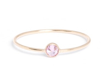 Tiny Pink Crystal Spike Stone Ring, Bijoux de Saint-Valentin, Bague en or délicat, Saint-Valentin, Bagues BFF - Bague d’empilement de pointes roses