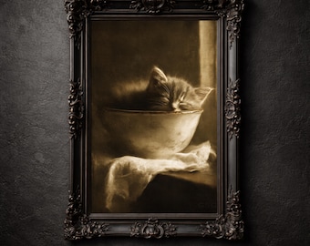 Impresión de naturaleza muerta de gatito durmiendo, decoración vintage acogedora imprimible, pintura al óleo sepia para pared.