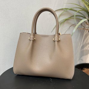 Minimale Einkaufstasche, Frauenhandtasche, Leder-Umhängetasche, Rindsleder Top Griff Tasche