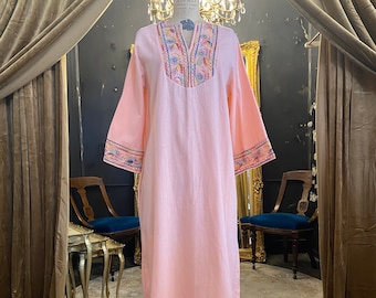 1970s kaftan, peach cotton, vintage maxi dress, rainbow embroidery, bell sleeves, hippie style, festival wear, bohemian, mrs roper, medium