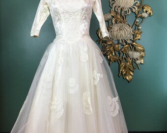 1950s vintage wedding dresses