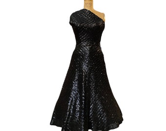 1970s party dress, black sequin, vintage 70s dress, one shoulder, fit and flare, size small, 1950s style dress, full skirt, disco, formal