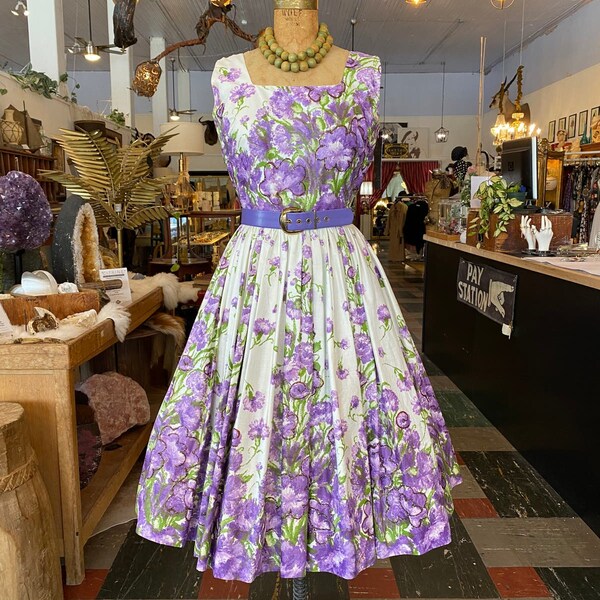 RESERVED 1950s cotton sundress, purple and white floral, vintage 50s dress, fit and flare, glitter, full skirt, 28