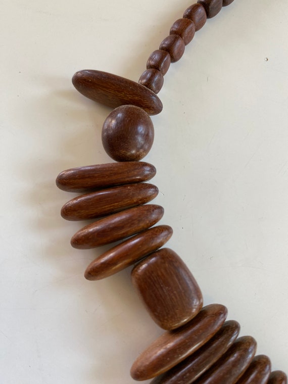 1980s necklace, ethnic style, wood beads, bib nec… - image 3