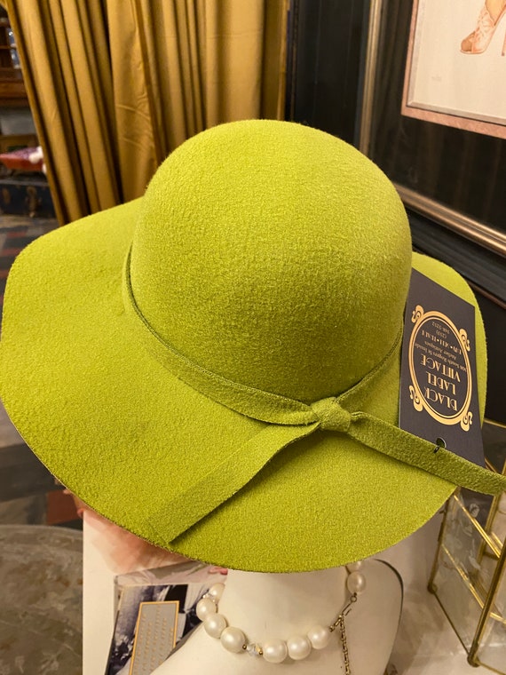 1970s style hat, wide brim, lime green felt, vint… - image 4
