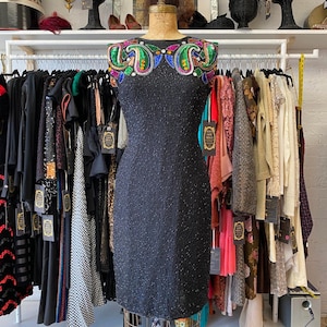 vintage 1980s Stenay beaded silk dress keyhole back jewel tone paisley 80s fashion medium