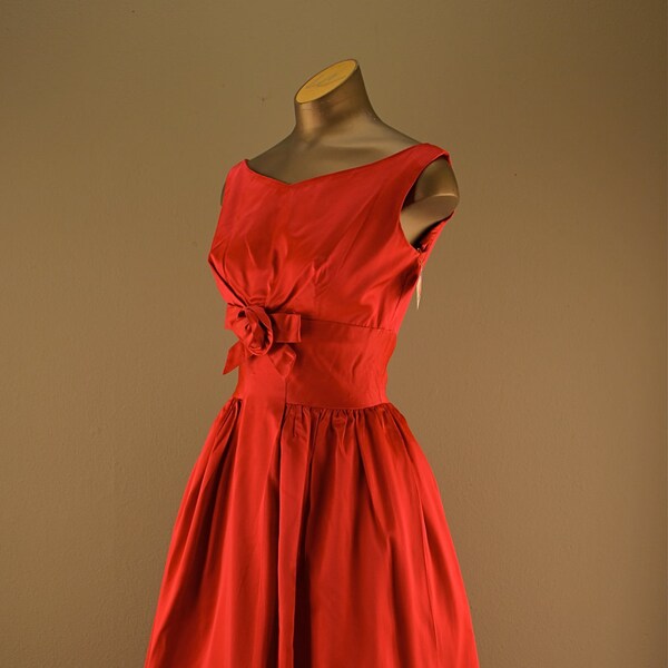 Late 1950s Lorrie Deb Party dress Raspberry 50s vintage bridesmaid full length formal Mad Men