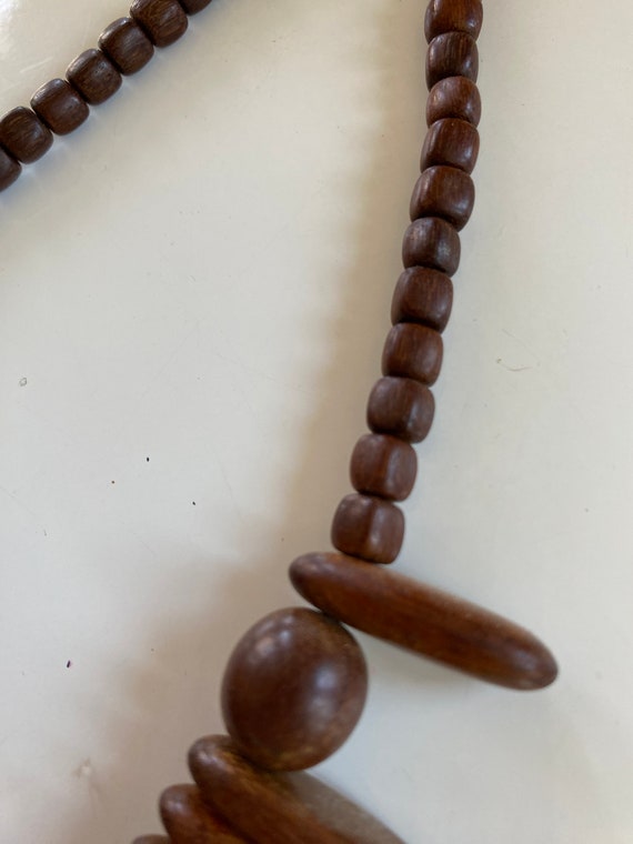 1980s necklace, ethnic style, wood beads, bib nec… - image 7
