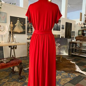 Halston casual wear, 1980s 2 piece set, red jersey, 80 skirt and top, vintage designer, size small, minimalist style, full skirt, collared image 8