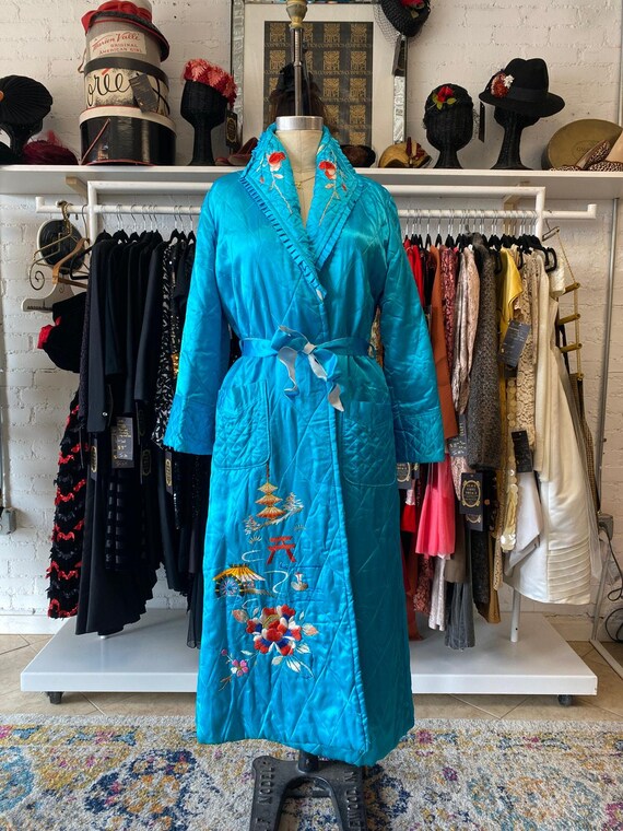 Vintage 1940s quilted Japanese robe, turquoise embroi… - Gem