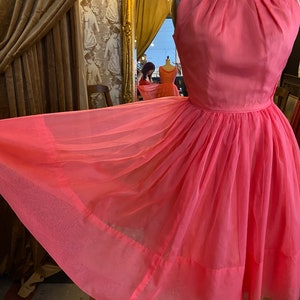 1950s party dress, hot pink chiffon, fit and flare, vintage prom dress, mrs maisel, x small, full skirt, rockabilly, 25 26 waist, 50s formal 画像 3