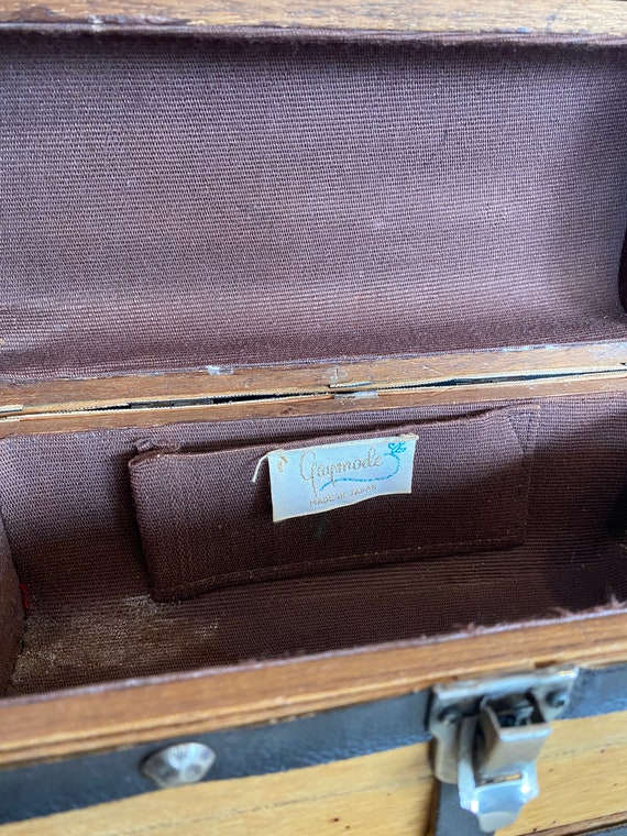 1960s box purse, treasure chest, vintage handbag, nov… Gem
