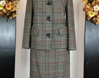 1960s plaid suit, vintage 60s suit, Betty rose suit, skirt and blazer, size medium, 2 piece wool suit, mrs maisel style, girl Friday, Jackie