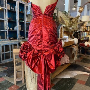 1980s prom dress, red metallic lame', vintage 80s dress, ruched bows, mike benet, strapless cocktail dress, x-small image 8