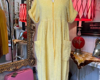 vintage gele chenille badjas jaren 80 stan herman jaren 80 loungewear zwemhoes retro