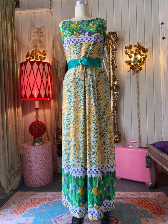yellow dress long sleeve Sleeves Luxury Appliques A-line Side-slit Organza Long Pro – SposaBridal Little Mermaid Live Action 11.30.25 Size:28W bunched waistband shaping the