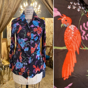 1970s novelty print shirt, red and black, bird print, 70s polyester top, size medium, Andrea, vintage shirt, retro, button up, long sleeve