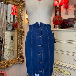 vintage 1980s guess denim high waisted skirt button front notched waist 80s med