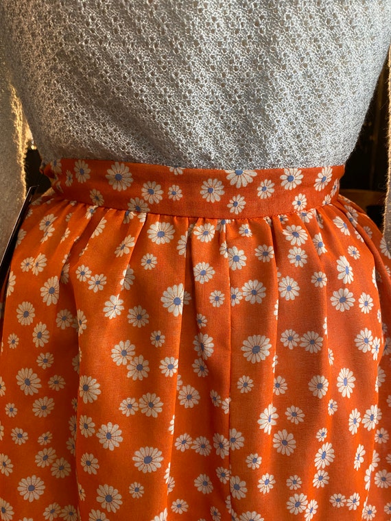 1970s maxi skirt, daisy print, vintage skirt, ora… - image 10