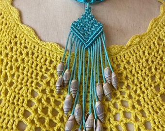 crochet necklace, boho jewelry, vintage choker, artisan, cowrie shells, hippie style, festival
