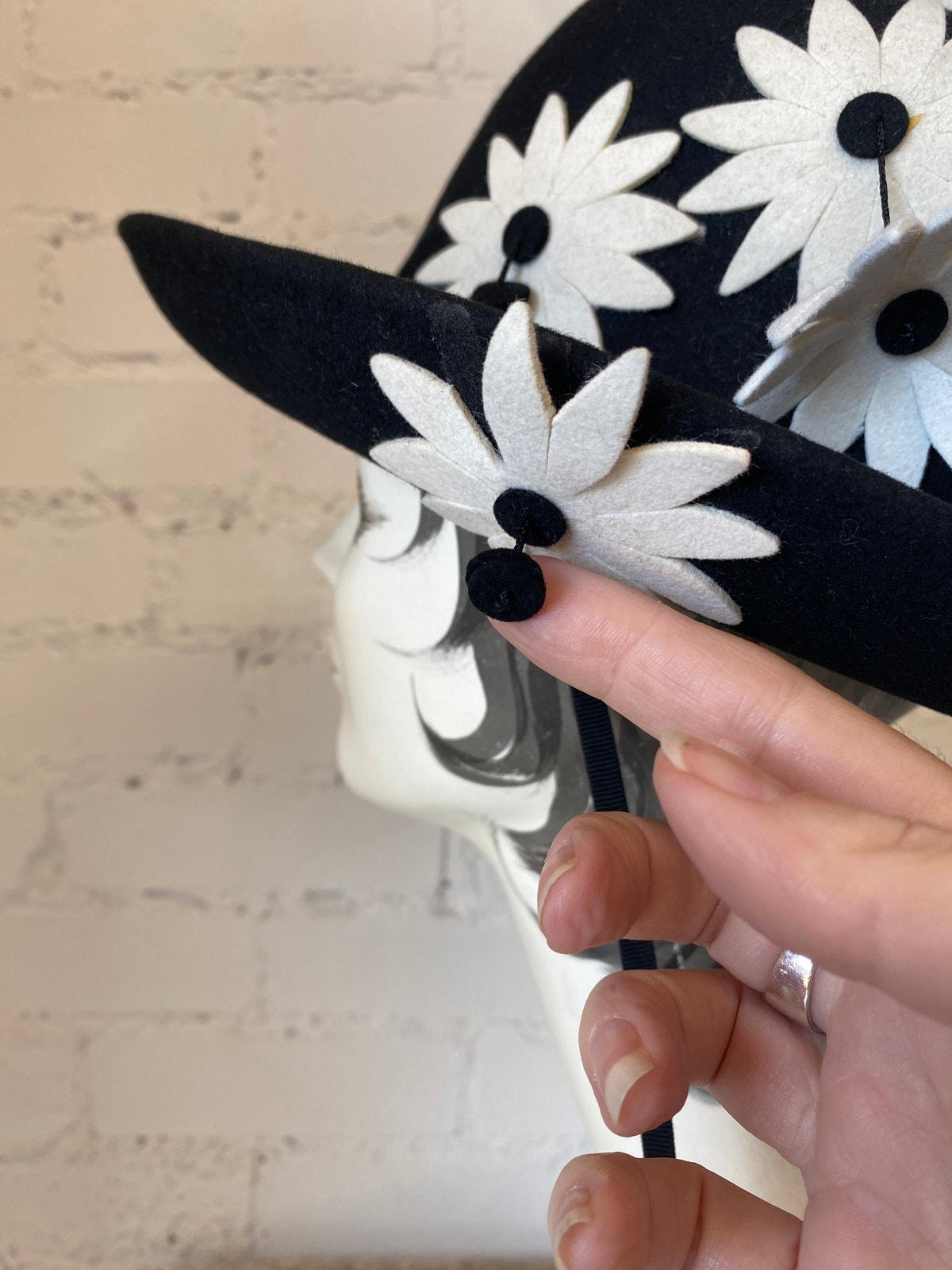 vintage 1960s Adolfo black wool wide brim hat with daisies 60s designer mod Vintage 1960s Adolfo Black Wool Wide Brim Hat With Daisies  main image 2