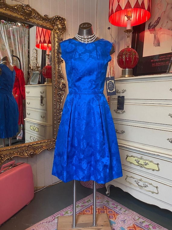 blue vintage cocktail dress Vintage 1960s Blue Brocade Cocktail Dress Sleeveless Flared Skirt Small Mcm  25