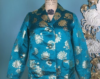 Veste des années 1960, brocart turquoise, veste vintage, formelle, cockatil, style asiatique, taille moyenne, or métallique, veste de soirée, recadrée, 34