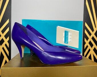 Royal blue pumps Clearance