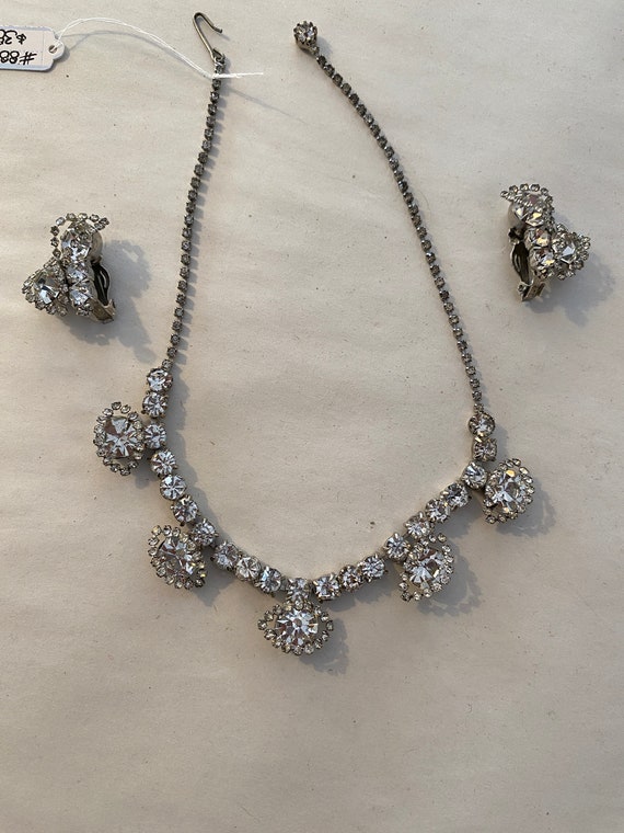 Lot - Vintage 4pc Retro costume jewelry: Jomaz aqua crystal