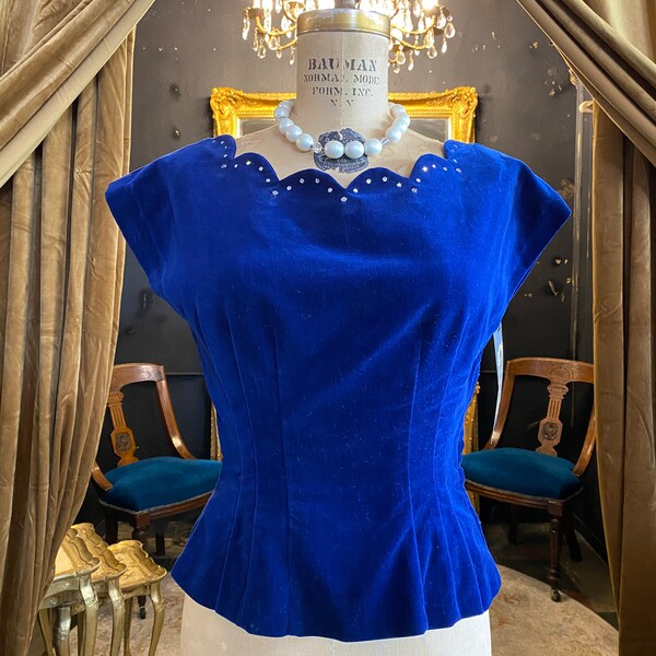 Vintage Blue Knit Blouse Ribbed