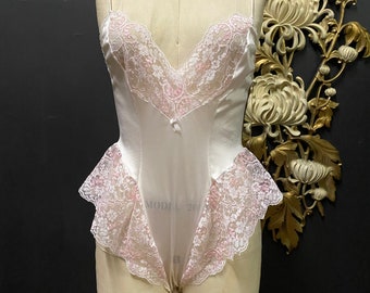 1980s teddy, vintage lingerie, white and pink, sexy one piece, 80s bodysuit, flutter hips, darling body fashions, small medium, onesie, sexy