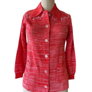 Vintage 1970s space dyed cardigan Red and white embroidered sweater 70s knit top s/m mod retro