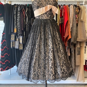 vintage 1950s black lace fit and flare strapless party dress xxs 24 prom bow